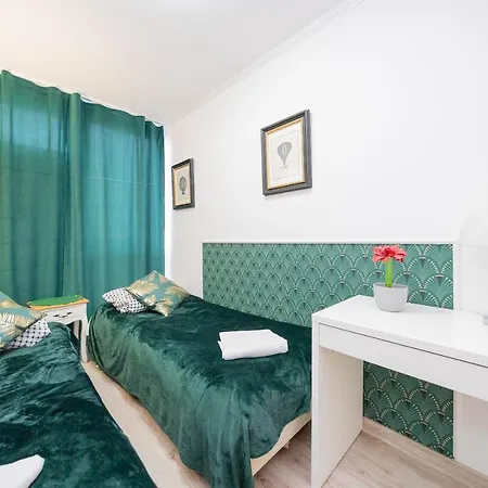 Mg Unit Nocleg -5 Bed & Breakfast *