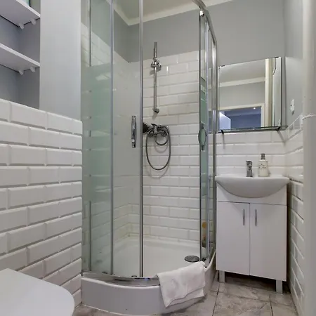 Mg Unit Nocleg -5 Bed & Breakfast