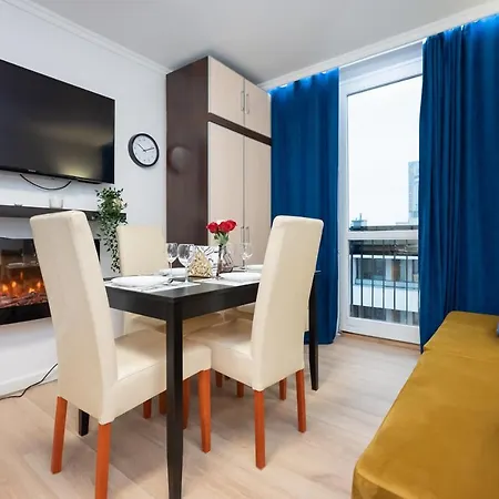 Mg Unit Nocleg -5 Bed & Breakfast Warsaw