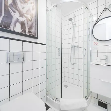 Bed & Breakfast Mg Unit Nocleg -5 Warsaw